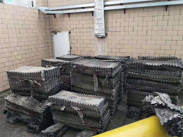 不銹鋼冷卻塔降低噪聲方案(浙江冷卻塔噪聲解決方案)