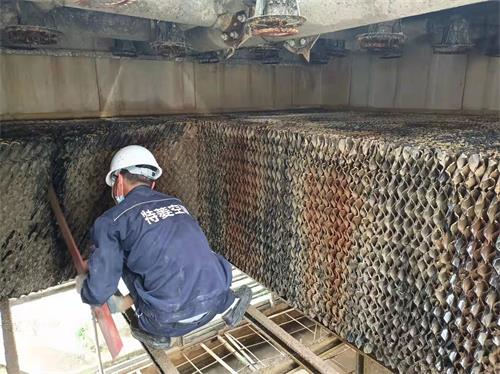 玻璃鋼冷卻設備已經運用在工業領域當中(玻璃鋼設備