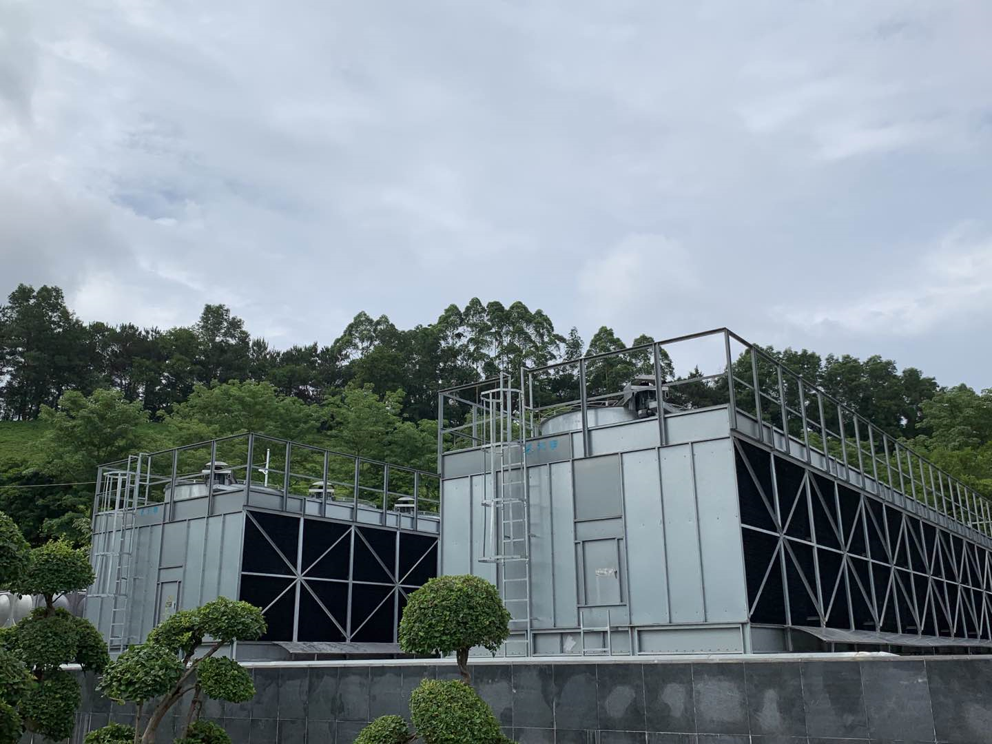 冷卻塔的水量損失問題(冷卻塔水損失怎么算)