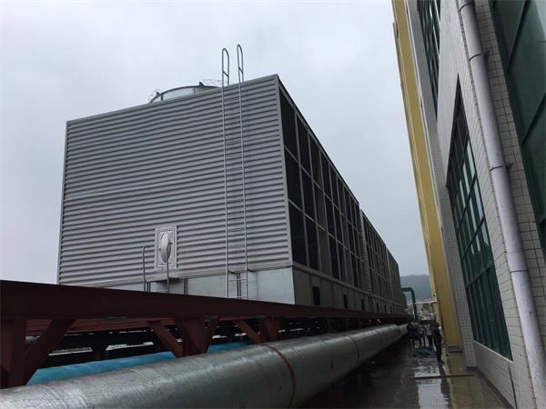 閉式冷卻塔填料拆換留意什么(山東密閉式冷卻塔更換