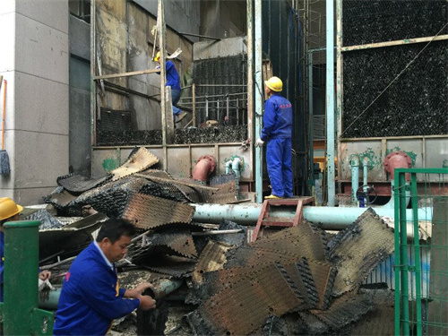開式冷卻塔與閉式冷卻塔的性能比較