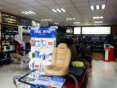 萬州車潔士汽車服務(wù)中心