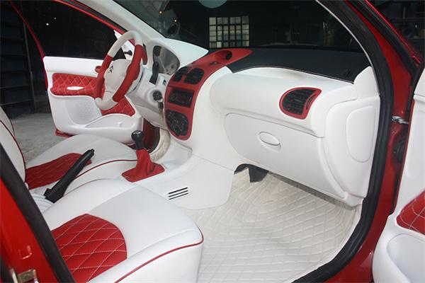 領航舵汽車裝飾 以專業與匠心，為您的愛車增添魅力與舒適